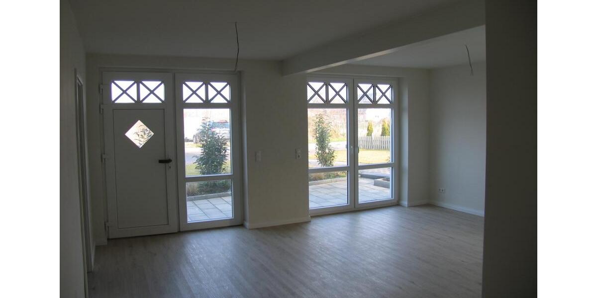 Erdgeschoßwohnung Fehmarn - 2.5 Zimmer, 75 m&sup2;, 279.000&euro; | Angebot:26990006