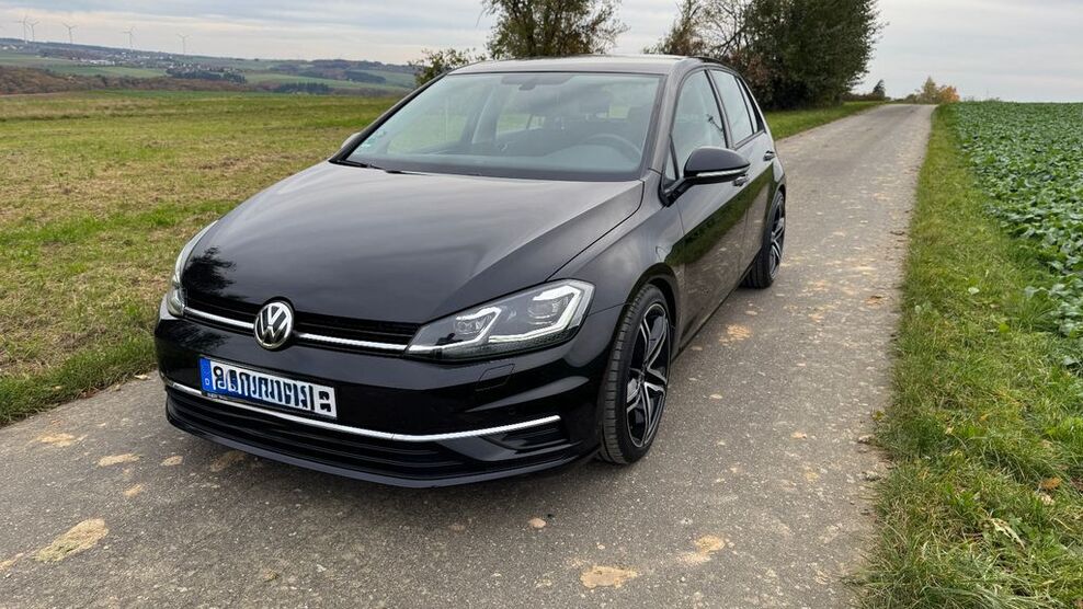 VW Golf 98.008 km 15.990 € Gondershausen 56283