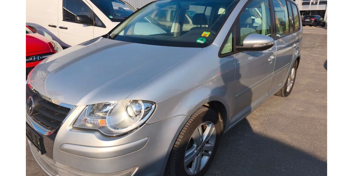 VW Touran 158.900 km 3.700 &euro; Lörrach 79539