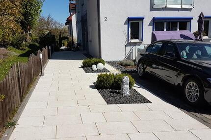 Möblierte 2-Zimmer-Dachgeschosswohnung mit Balkon 2 zimmer