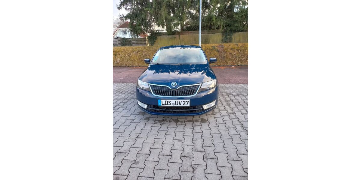 Skoda Rapid 238.000 km 3.900 &euro; Luckau 15926