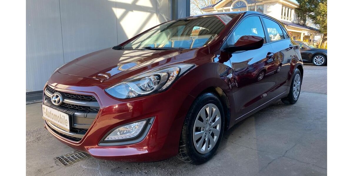 Hyundai i30 75.743 km 8.699 &euro; Dessau-Roßlau 06847