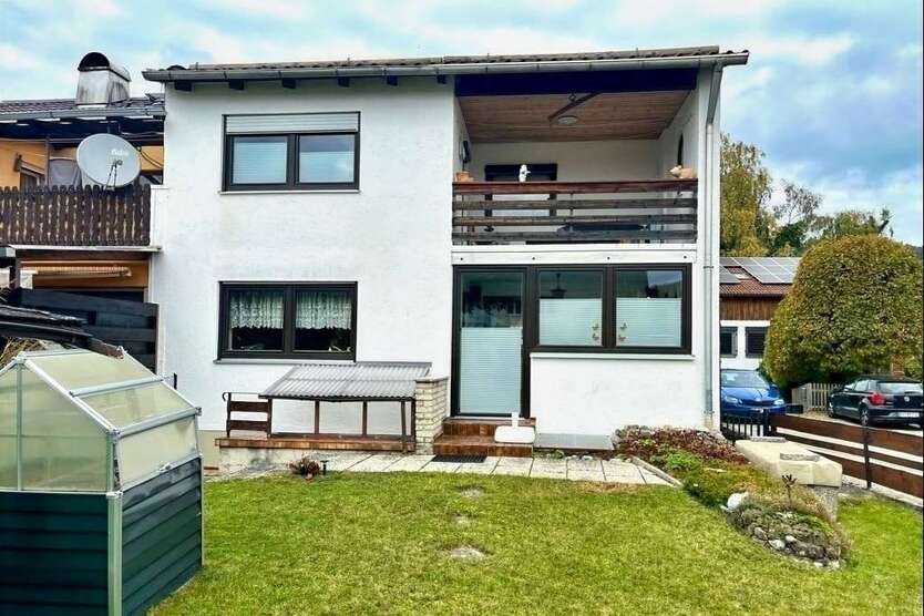 Haus zum Kaufen in Feldkirchen-Westerham 590.000 € 96 m² 5 zimmer