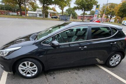 Kia ceed / Ceed 158.000 km 6.500 € Kiebitzreihe 25368