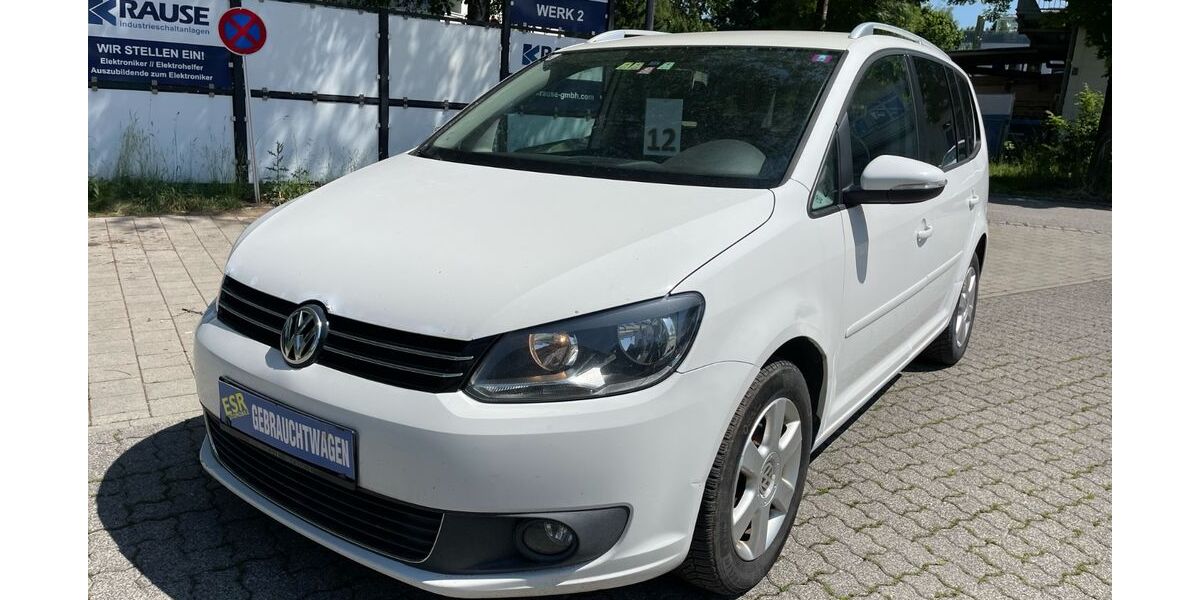 VW Touran 227.079 km 3.199 &euro; Rosenheim 83026