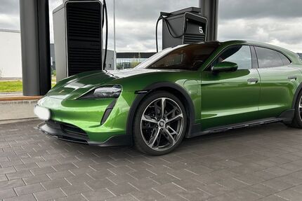 Porsche Taycan 76.000 km 64.500 &euro; Weibern 56745