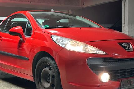 Peugeot 207 117.000 km 2.499 € Heilbronn 74080