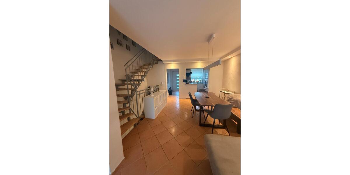 Reihenhaus Raunheim - 5 Zimmer, 127 m&sup2;, 550.000&euro; | Angebot:24801419