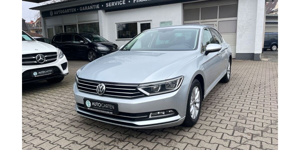 VW Passat 132.000 km 15.450 &euro; Paderborn 33098