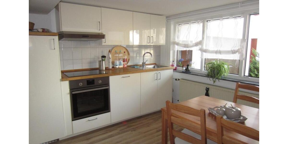 Gemütliche DHH mit 3 ZKB und Stellplatz in Bad Schwalbach-OT 3 zimmer