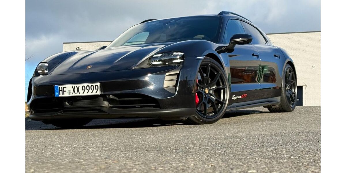 Porsche Taycan 102.000 km 68.900 &euro; Bünde 32257