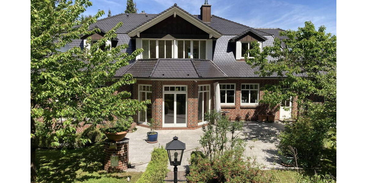 Mehrfamilienhaus, Wohnhaus Quickborn - 9 Zimmer, 352 m&sup2;, 1.849.000&euro; | Angebot:26331132