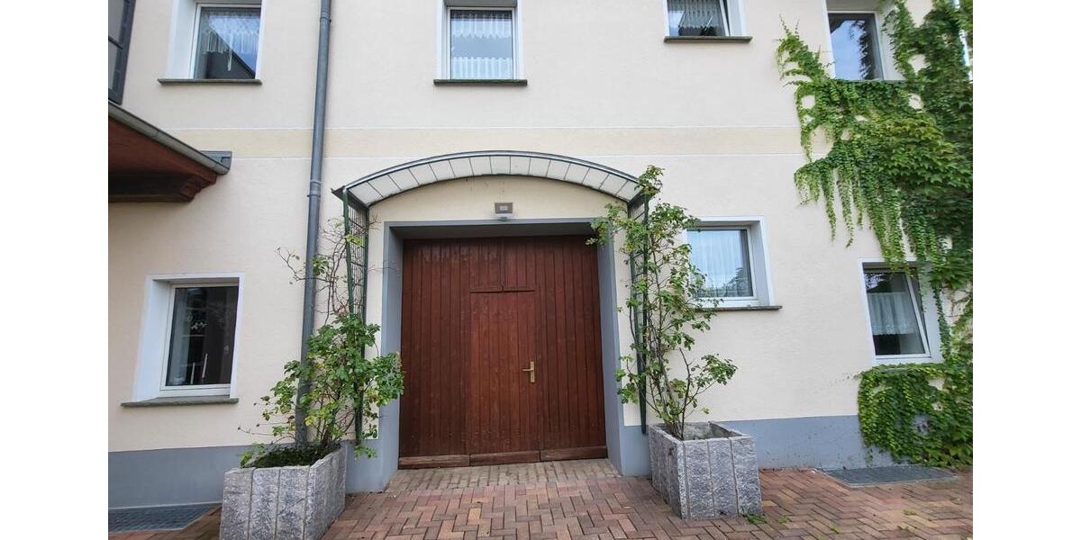 Maisonettenwohnung Staßfurt - 2 Zimmer, 60 m&sup2;, 350&euro; | Angebot:26561558