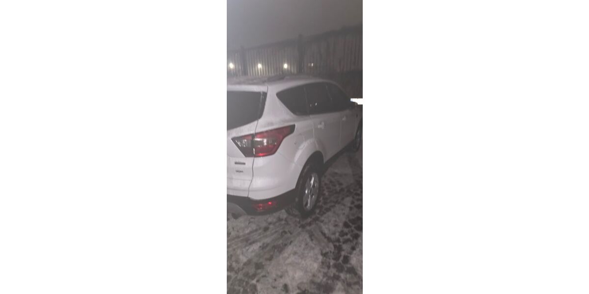 Ford Kuga 122.000 km 13.800 &euro; Bremen 28197