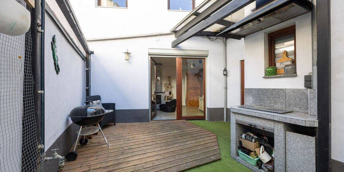 Reihenmittelhaus Krefeld Stadtmitte - 5 Zimmer, 132 m&sup2;, 295.000&euro; | Angebot:26798740