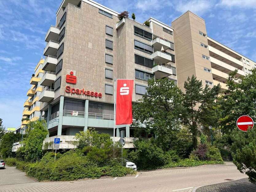 Büro in Wörth 262.000 € 196 m²
