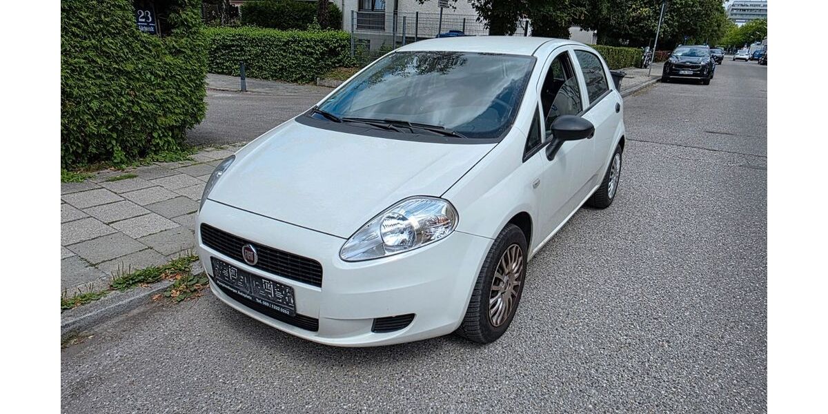 Fiat Punto 98.628 km 2.500 &euro; München 80922