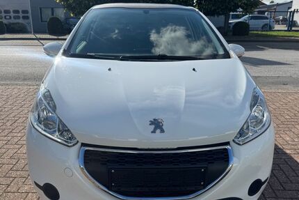 Peugeot 208 96.000 km 5.550 € Hünxe 46569