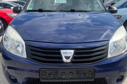 Dacia Sandero 221.000 km 1.999 € Krostitz 04509