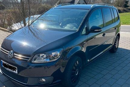 VW Touran 160.500 km 8.790 &euro; Rheine 48431