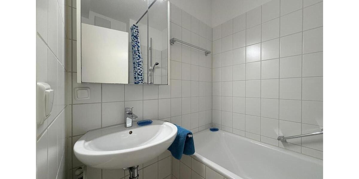 Etagenwohnung München Schwabing-Freimann - 1 Zimmer, 36 m&sup2;, 1.300&euro; | Angebot:26367297