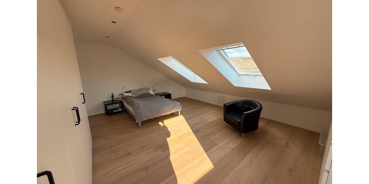 Dachgeschoßwohnung Sinsheim - 3 Zimmer, 87 m&sup2;, 419.000&euro; | Angebot:24788390