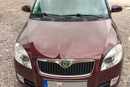 Skoda Fabia 143.000 km 3.240 &euro; Schömberg 72355