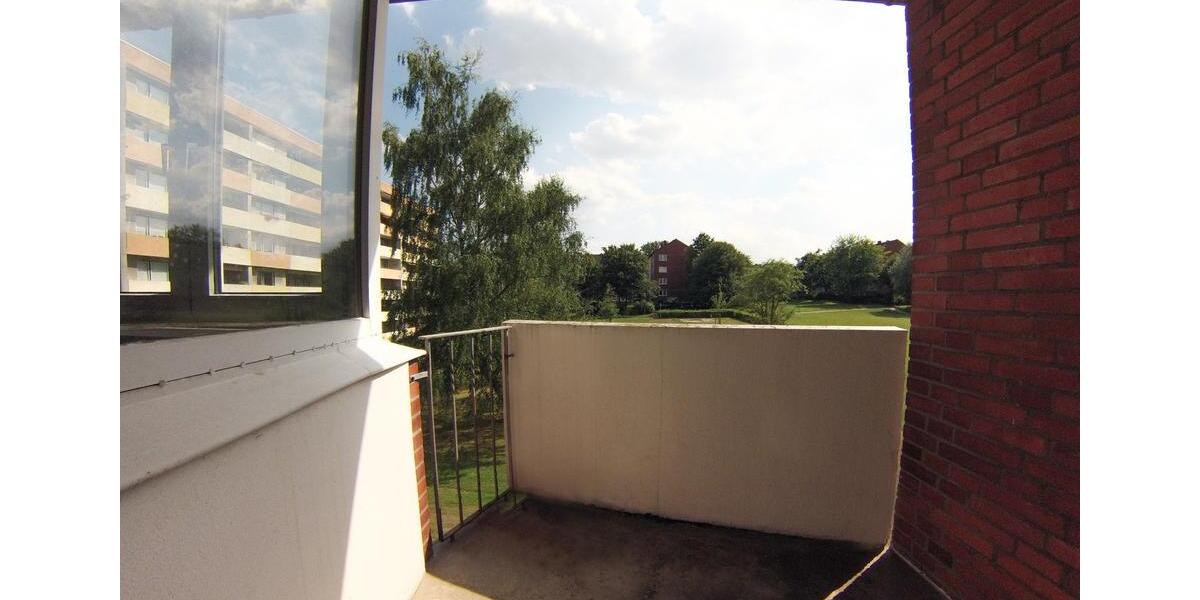 2 Zimmer Wohnung in Diedrichsdorf mit Balkon+ Badewanne+Keller+DB 2 zimmer