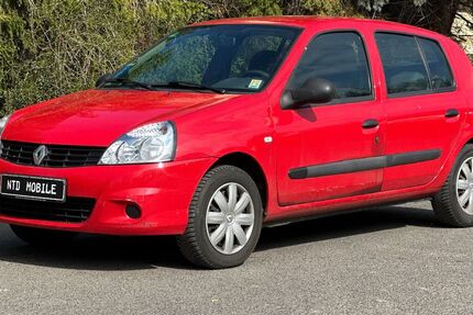 Renault Clio 220.500 km 790 &euro; Heidenau 01809