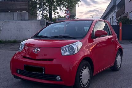 Toyota IQ 148.000 km 3.100 &euro; Gärtringen 71116