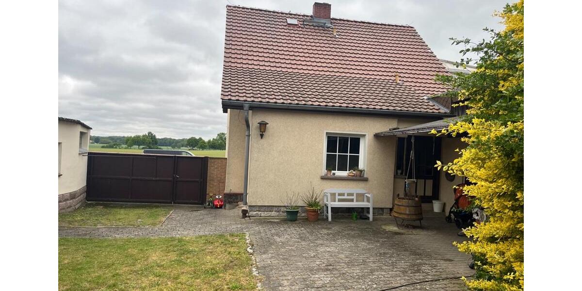 Einfamilienhaus Löwenberger Land - 5 Zimmer, 154 m&sup2;, 280.000&euro; | Angebot:24638773