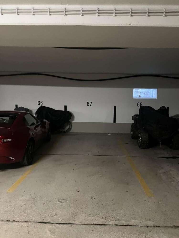 Garage zu vermieten in Haar 90 €