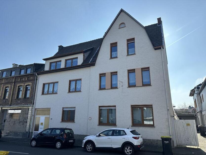 Remagen-Kripp, Gepflegte 4-Zimmer Erdgeschoßwohnung mit Gartennutzung zu vermieten