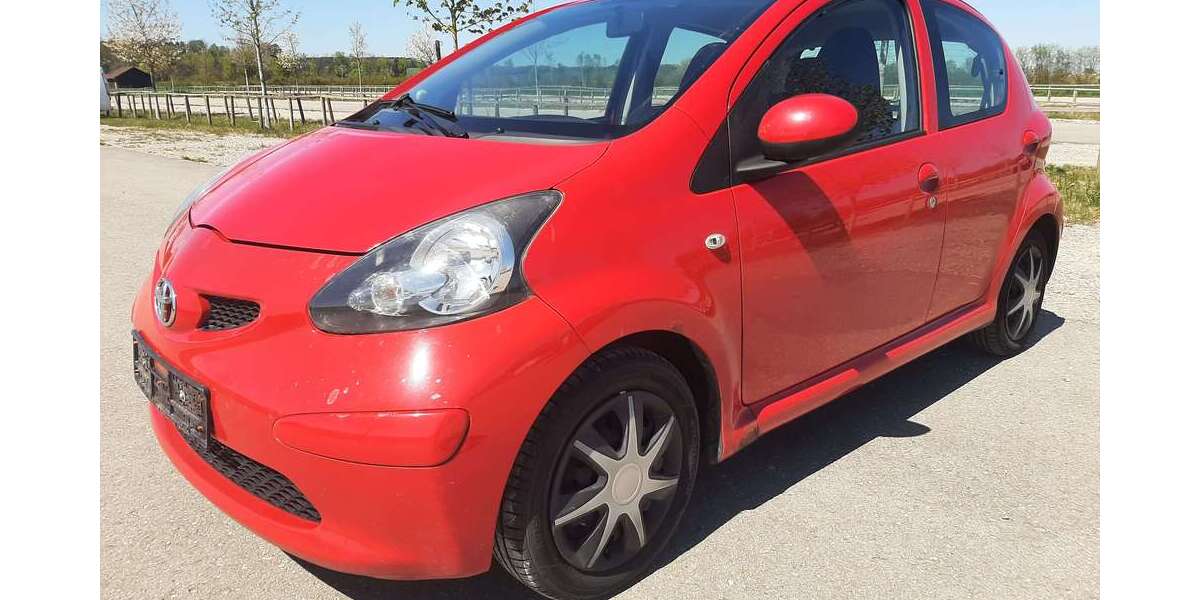 Toyota Aygo 150.000 km 1.301 &euro; Eutenhausen 87733