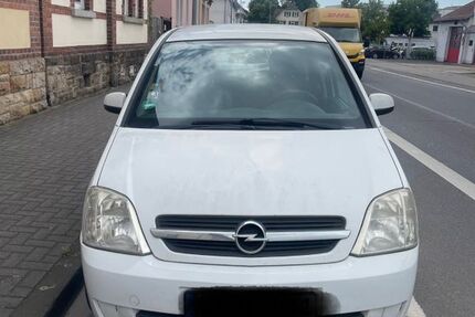 Opel Meriva 178.000 km 600 &euro; Wiesbaden 65201