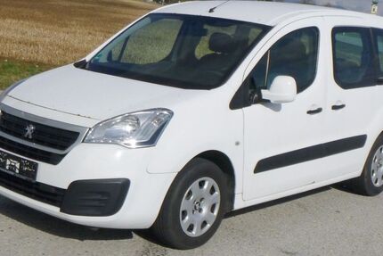 Peugeot Partner 158.815 km 5.250 &euro; Plattling 94447