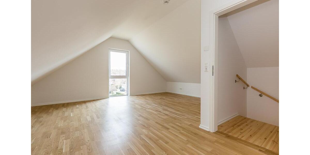 Doppelhaushälfte Königs Wusterhausen Niederlehme - 5 Zimmer, 135 m&sup2;, 1.640&euro; | Angebot:26391219