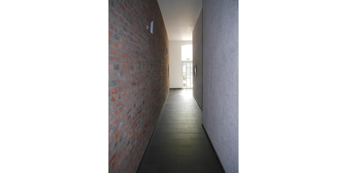 SG, komfortable 85m² 2 Zi. Loftwohnung in Zentrumsnähe, Balkon, Stellplatz, EBK - Loft - Studio - Atelier Solingen Mitte | Angebot:26855412