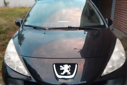 Peugeot 207 180.000 km 1.399 &euro; Neumünster 24537