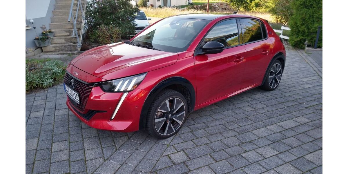 Peugeot 208 26.500 km 17.350 &euro; Bingen 55411