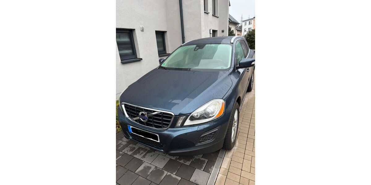 Volvo XC60 198.000 km 9.850 € Siegburg 53721