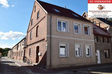 Haus Gnoien - 1 Zimmer, 280 m&sup2;, 149.000&euro; | Angebot:25747081