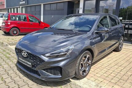 Hyundai i30 13.500 km 21.290 € Tuttlingen 78532