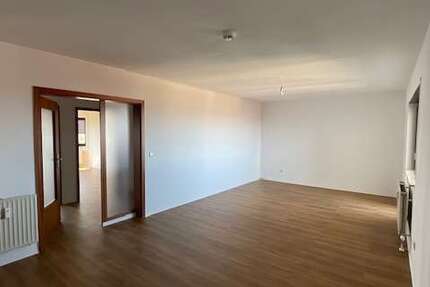 Wohnung Frankenthal - 4 Zimmer, 105 m&sup2;, 953&euro; | Angebot:27126060