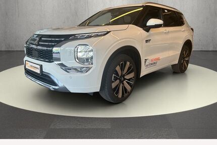 Mitsubishi Outlander 2.000 km 51.425 € Bernau 16321