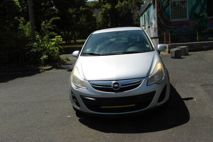 Opel Corsa 182.375 km 2.200 &euro; Dresden 01237