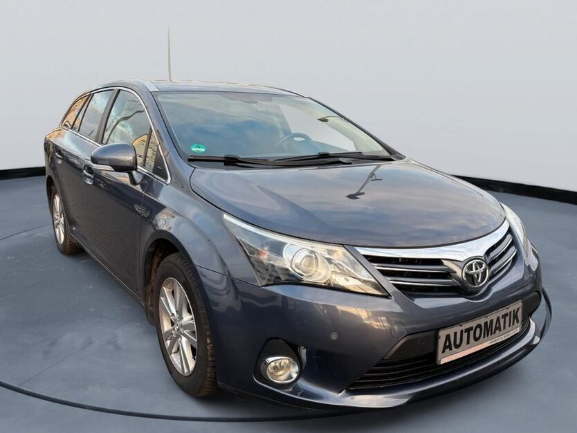 Toyota Avensis 125.992 km 10.790 € Bielefeld 33609