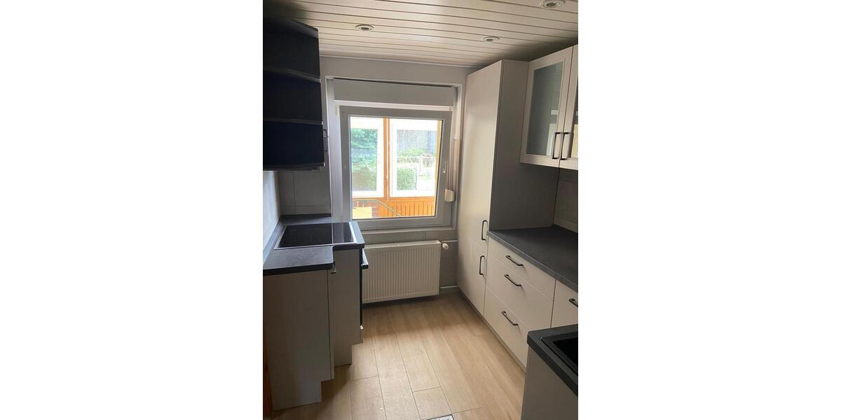 Haus direkt in Kolkwitz zu vermieten.Kaltmiete: 990 Euro 3 zimmer