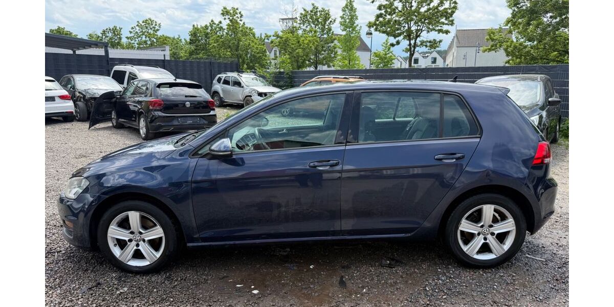 VW Golf 341.000 km 4.499 &euro; Aldenhoven 52457