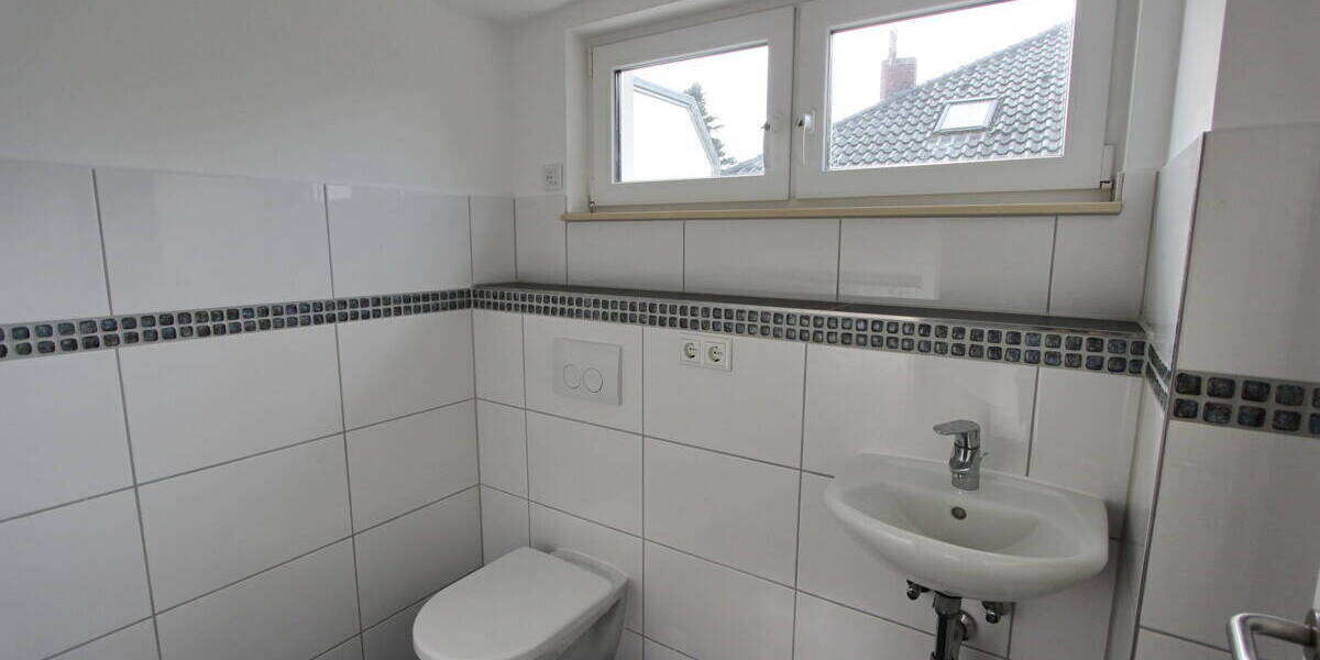 Reihenendhaus Hamburg Schnelsen - 4 Zimmer, 114 m&sup2;, 1.920&euro; | Angebot:26276526